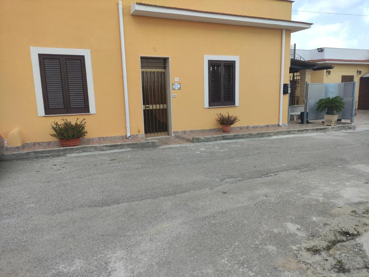 Casa Vacanze Nonna Tuzza Marsala Extérieur photo